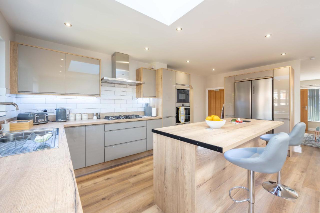 The Oaklands - Luxury Spacious 6-Bed, Near Solihull, Birmingham City, Jlr, Nec, Airport, Resorts World, Hs2 מראה חיצוני תמונה