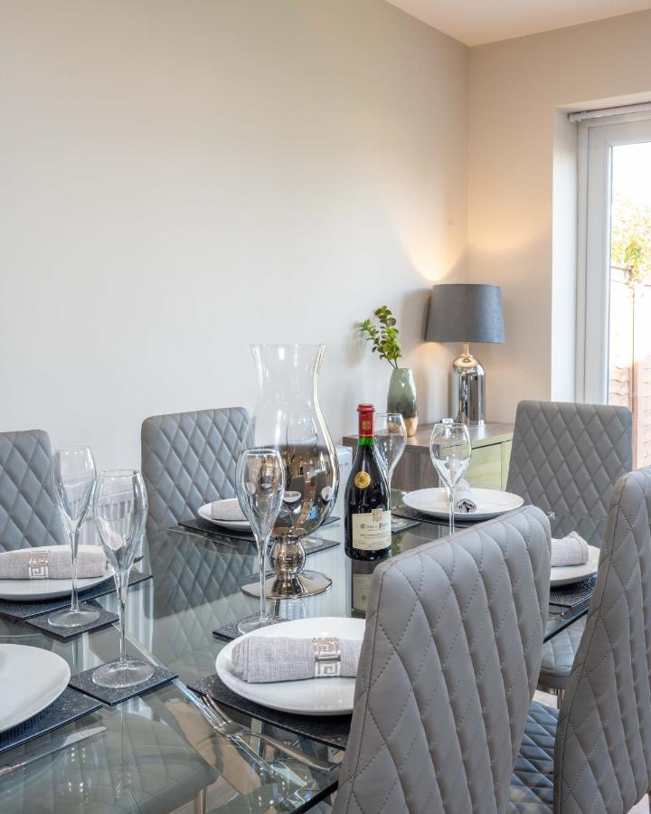 The Oaklands - Luxury Spacious 6-Bed, Near Solihull, Birmingham City, Jlr, Nec, Airport, Resorts World, Hs2 מראה חיצוני תמונה