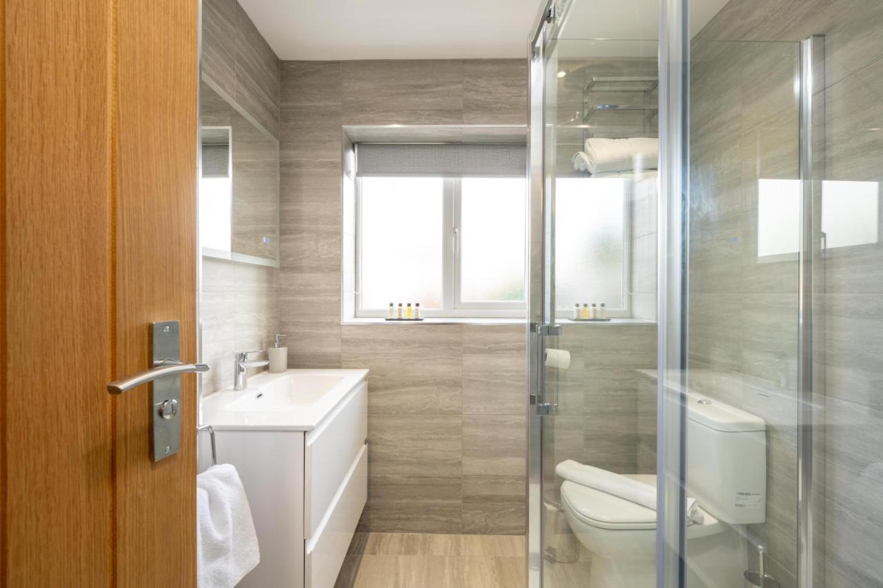 The Oaklands - Luxury Spacious 6-Bed, Near Solihull, Birmingham City, Jlr, Nec, Airport, Resorts World, Hs2 מראה חיצוני תמונה